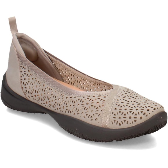 JBU Emma Comfort Casual Classic Loafer Flat Fashion Tan Shoes, Women’s Sz 7.5 - Picture 1 of 4